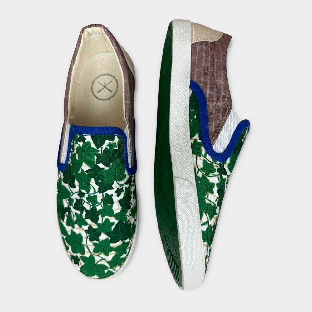 Inkkas Sneakers Trek Slip On Brick Leaf Chicago Green Blue Size 11 NWOT